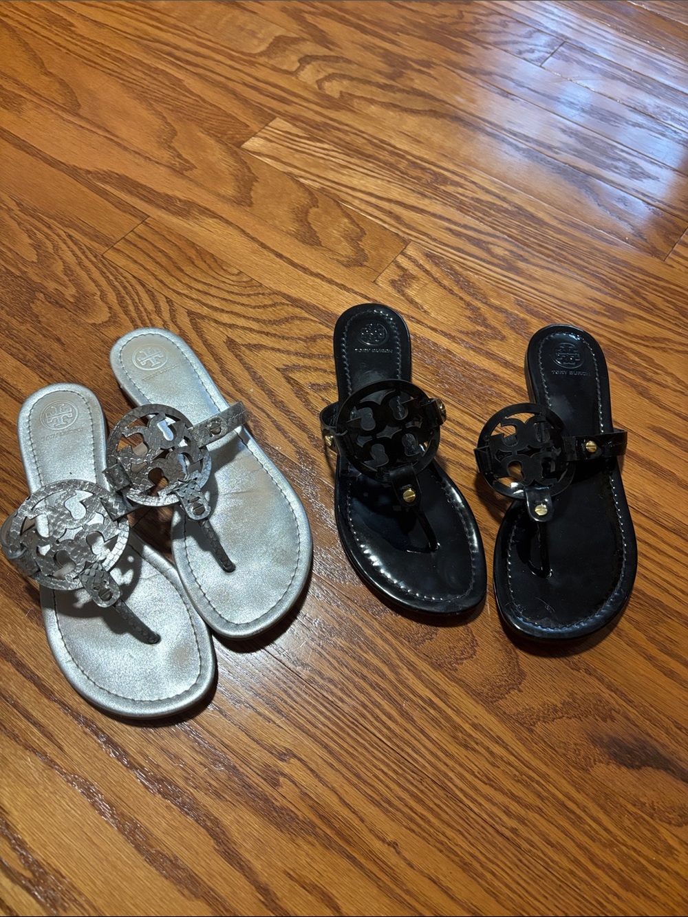 Tory Burch Silver and Black Logo Thong Sandals size 8